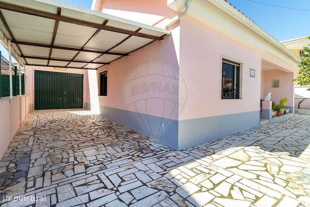 Moradia T2 para venda