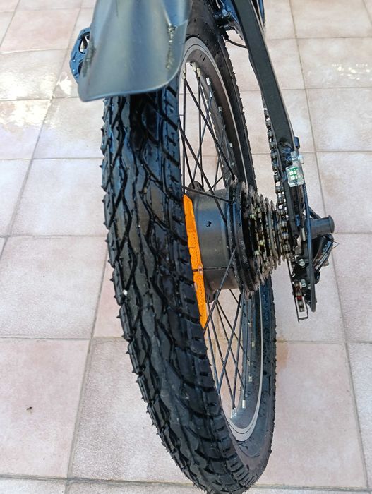 Bicicleta elétrica Shimano de 7 velocidades