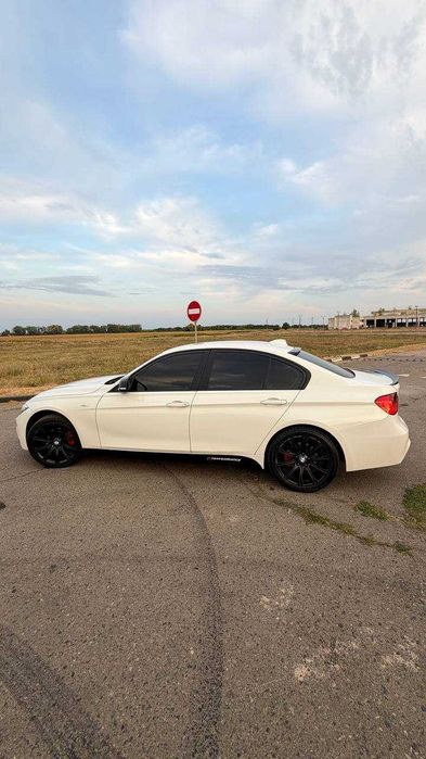 Продам bmw f30 2.0d Європа