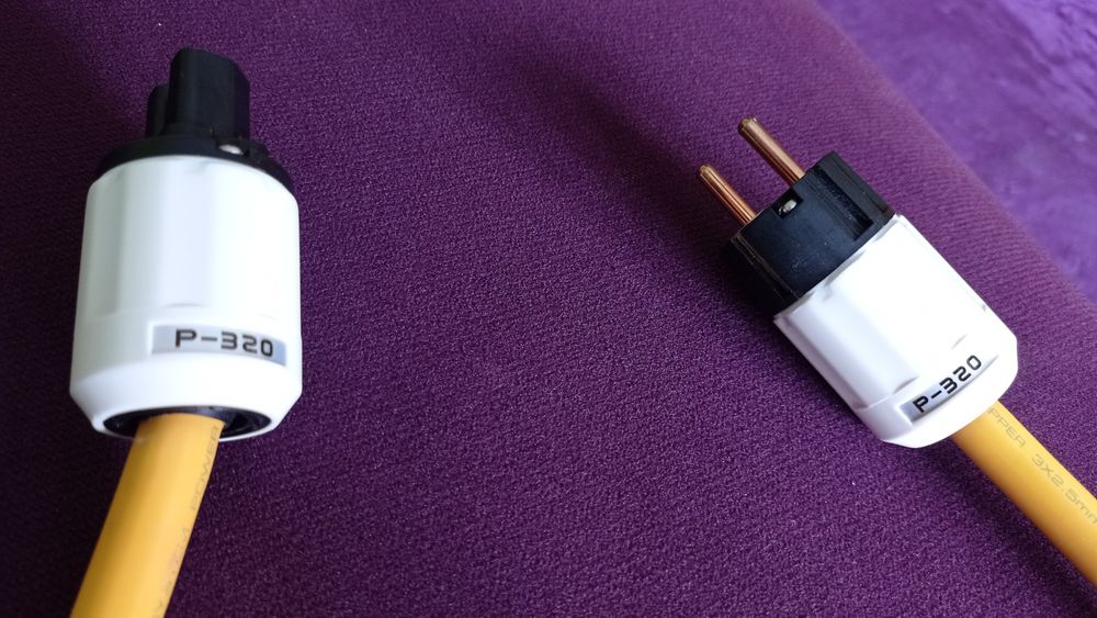 Kabel zasilający audio Grey Knight 1,5m