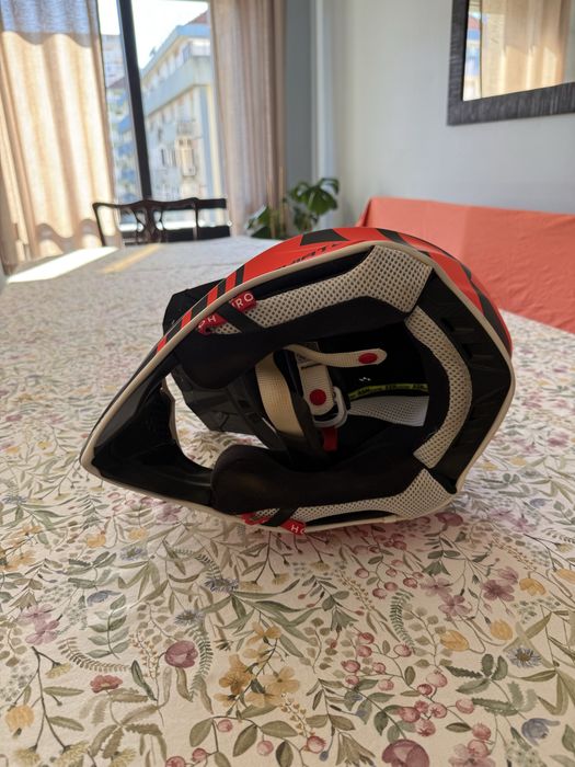 Capacete Airoh - Como Novo