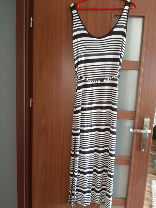 Primark Letnia sukienka długa w pasy L-40