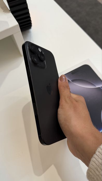 iPhone 16 Pro Max 256GB