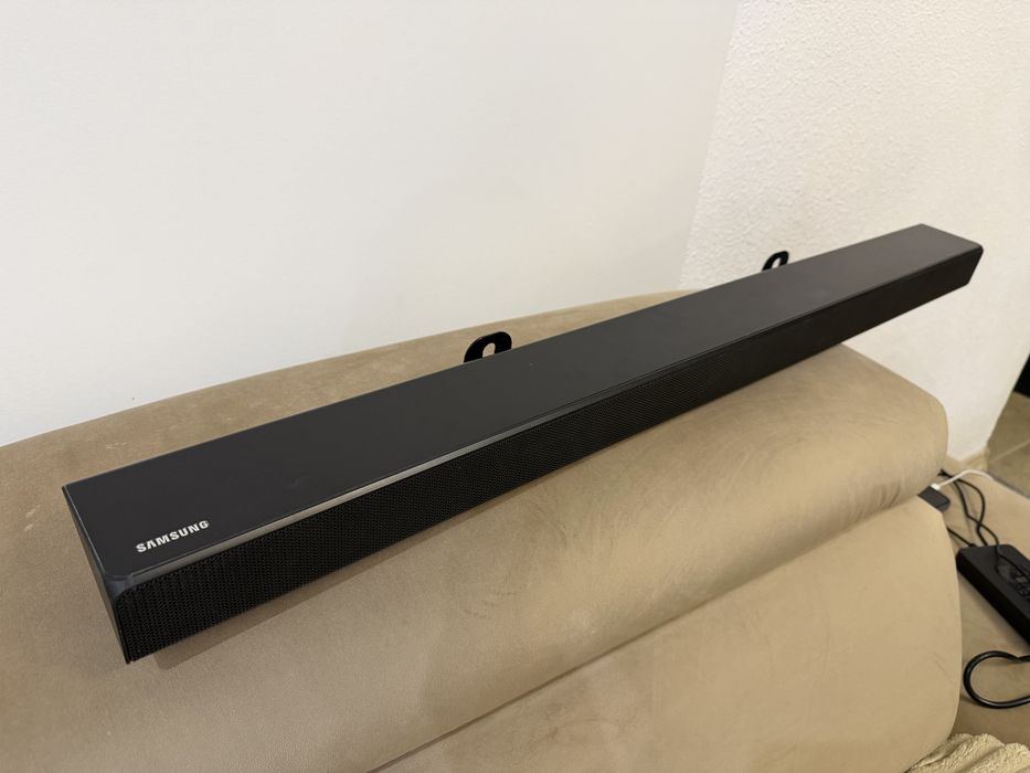 Soundbar Samsung HW-R550 + bezprzewodowy sub