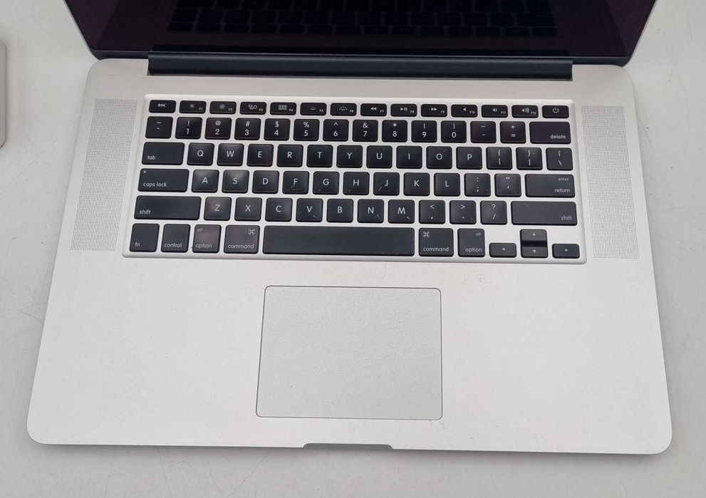 Apple Macbook PRO BIG SUR 11.7.1