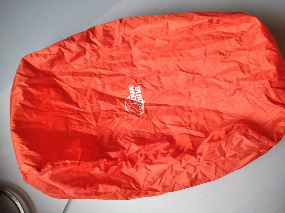 Pokrowiec przeciwdeszczowy na plecak LOWE ALPINE M/L nowy!!! okazja