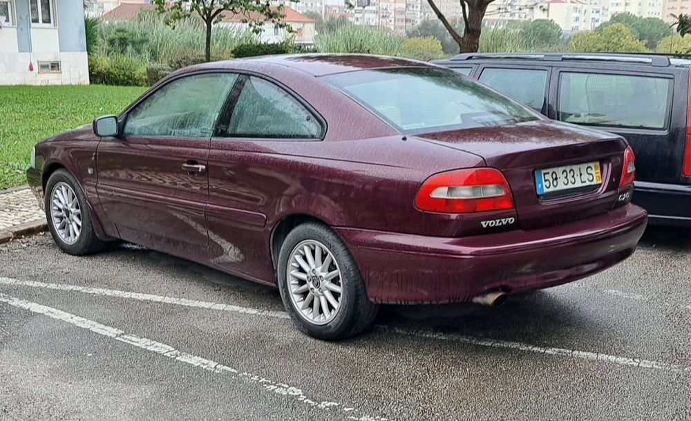 Volvo C70 Coupe T5 com 226CV