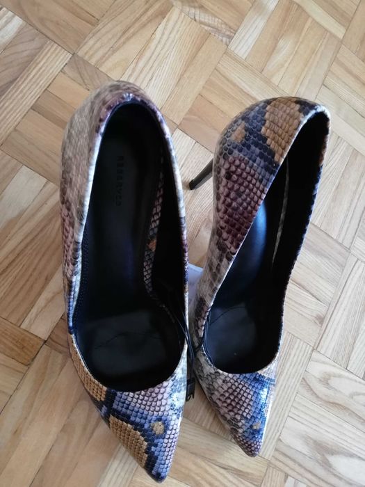 Sprzedam szpilki Reserved rozmiar 41