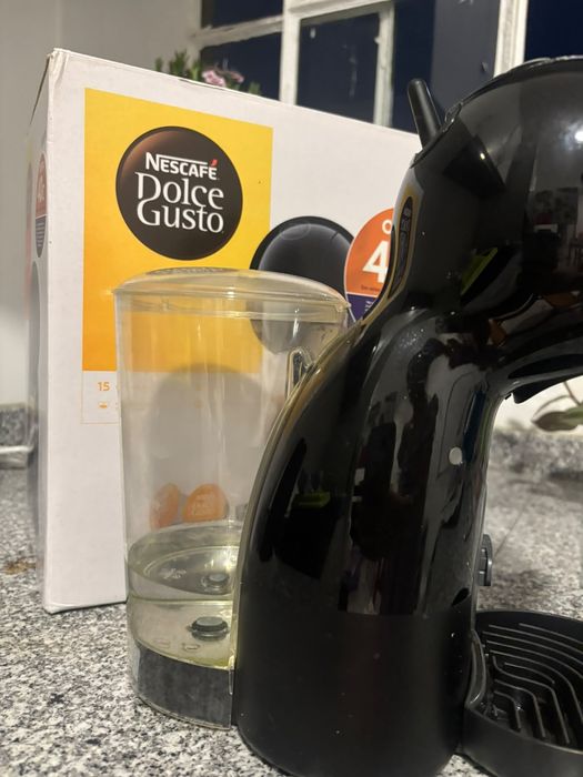 Máquina de Café Krups Dolce Gusto