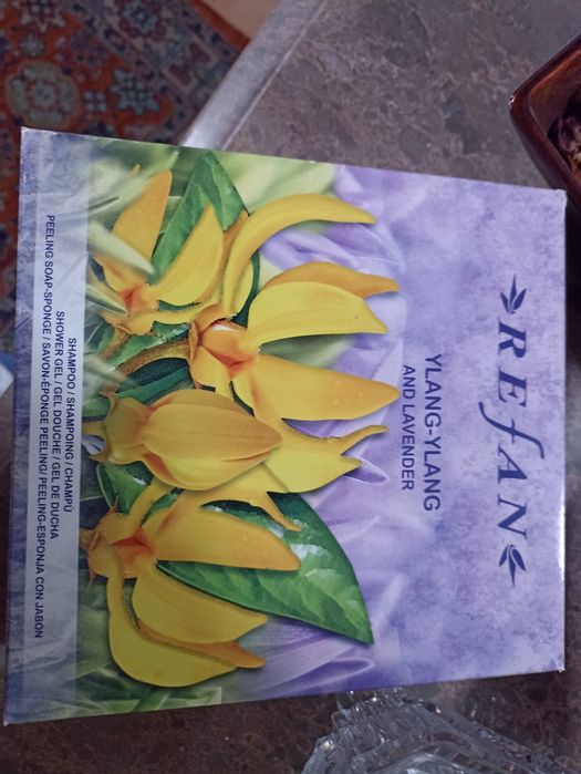 Conjunto de banho com esponja esfoliante com sabão natural de al