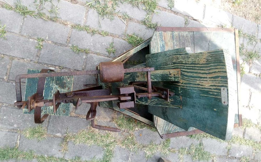 Balança Antiga de Plataforma