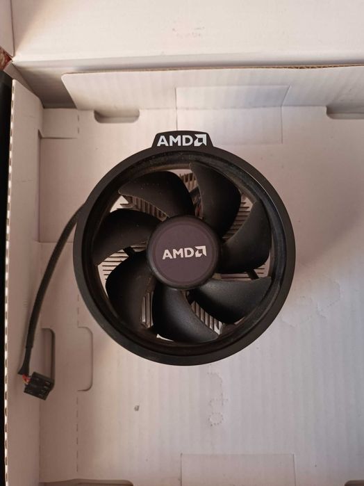 Процесор AMD Ryzen 5 2600X