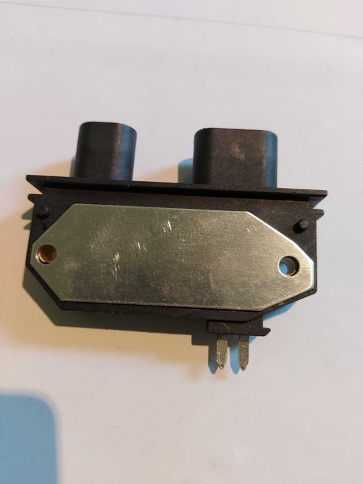 mercruiser  mercury moduł zapłonu aparatu zapłonowego V6 ; V8,