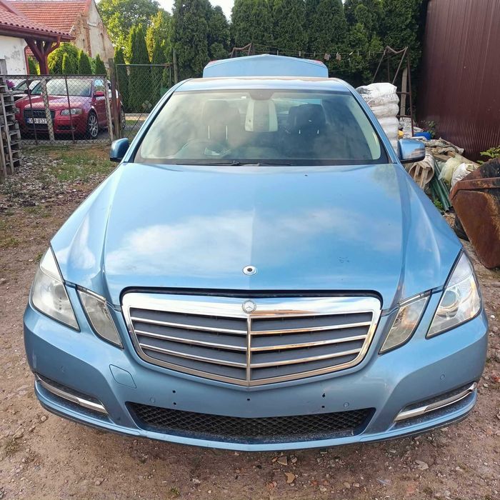 Mercedes  E 200 W212 2.2 cdi 2011 rok  136 km automat częsci anglik