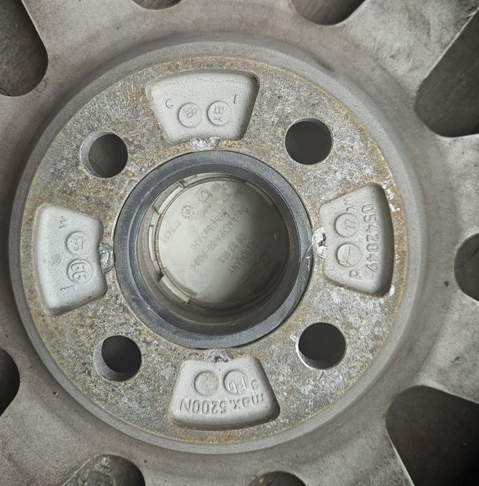 Felgi BBS 15 cali, rozstaw śrub 4x100mm