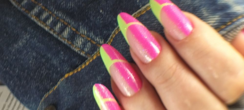 Курси манікюру, педикюру /нарощування нігтів/