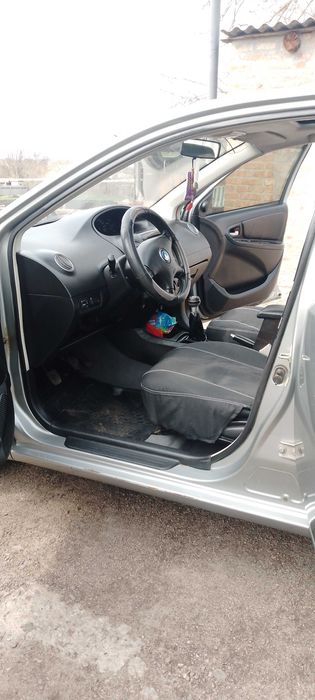 Автомобіль Geely MK