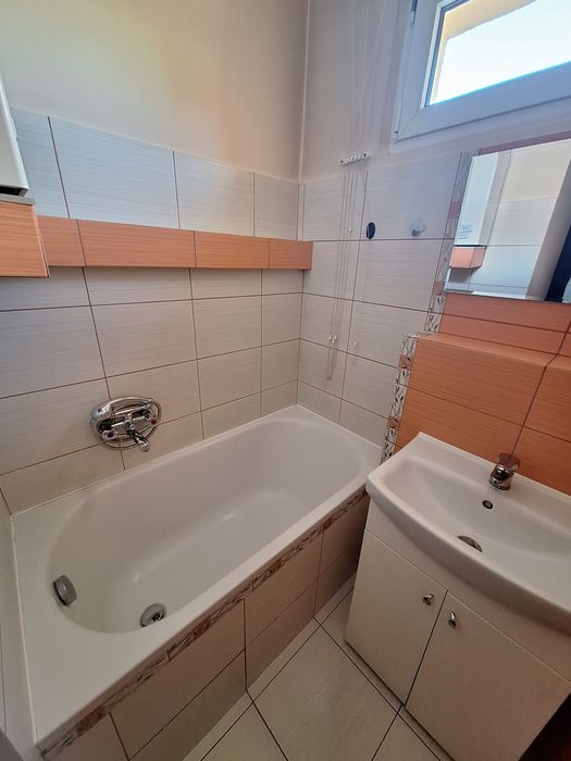 Wygodne ciche mieszkanie w centrum Kielc