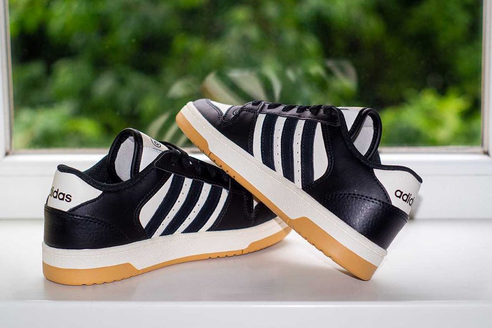Кросівки, кеди Adidas Break Start Jr JI4563 Coreblack/Gum 35 р