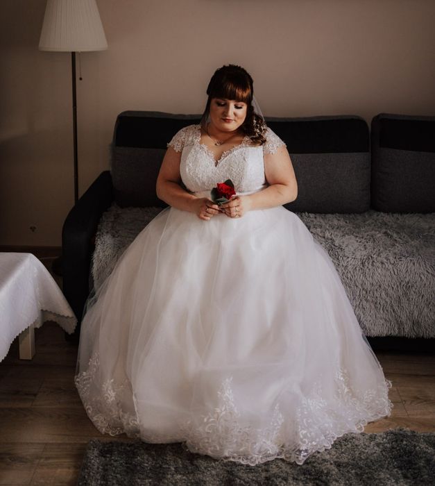 Suknia ślubna rozmiar  46 plus size