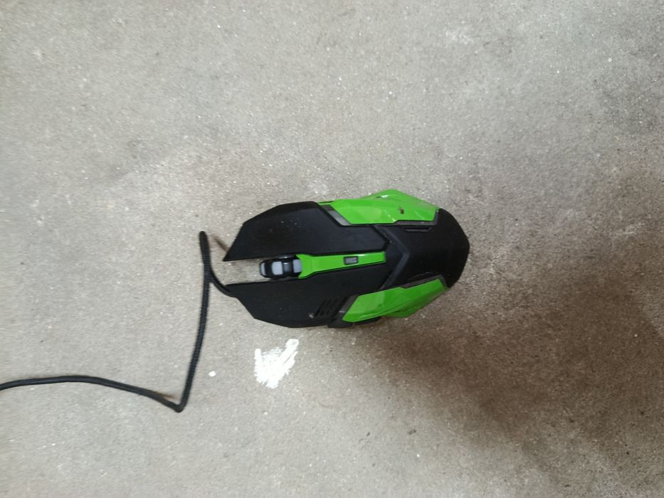 Mouse Gamer (botões laterais)