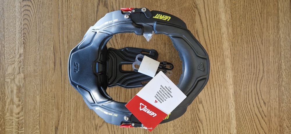 Leatt Brace 4.5 stabilizator karku rozmiar XL stan nowy