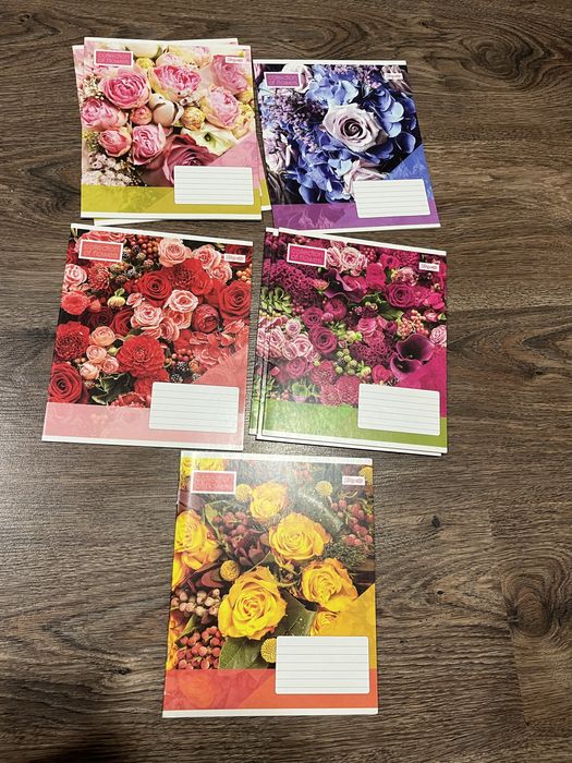 Зошити нові клітинка, лінія