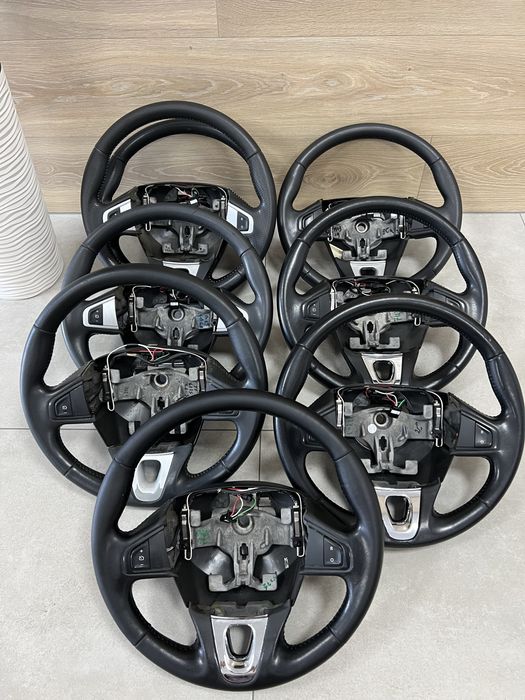 Руль Renault Megane-3 Scenic -3 Clio-4. Kangoo Fluence