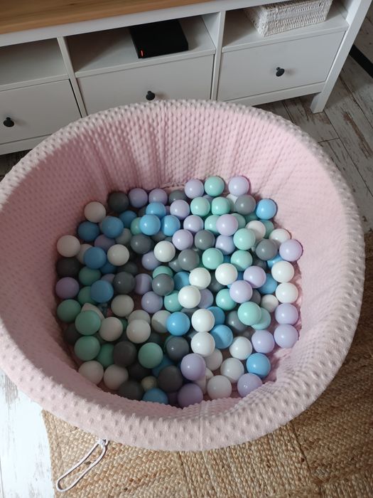 Basen z kulkami  dla dzieci