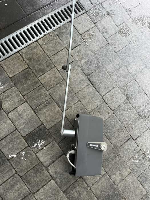 Beninca Premier naped