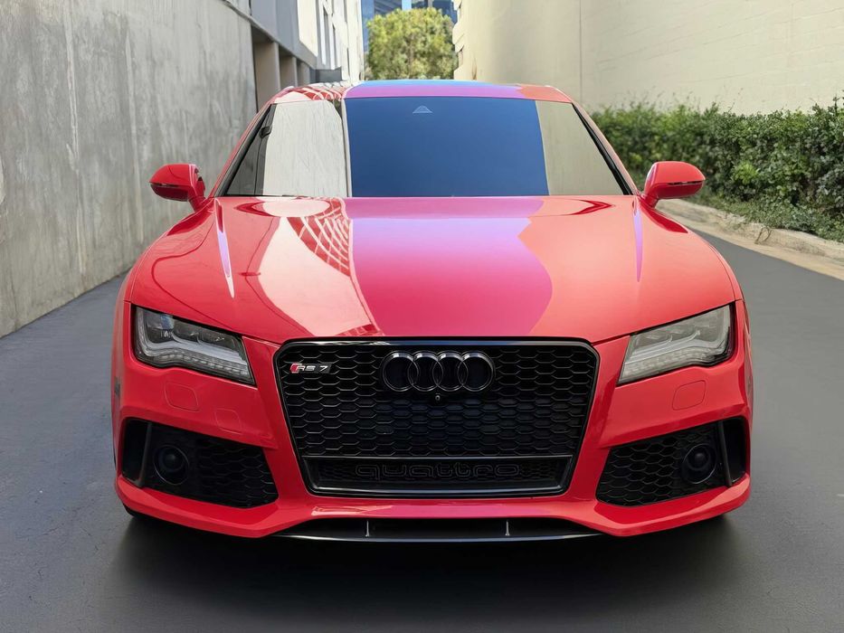 Audi RS 7      2015