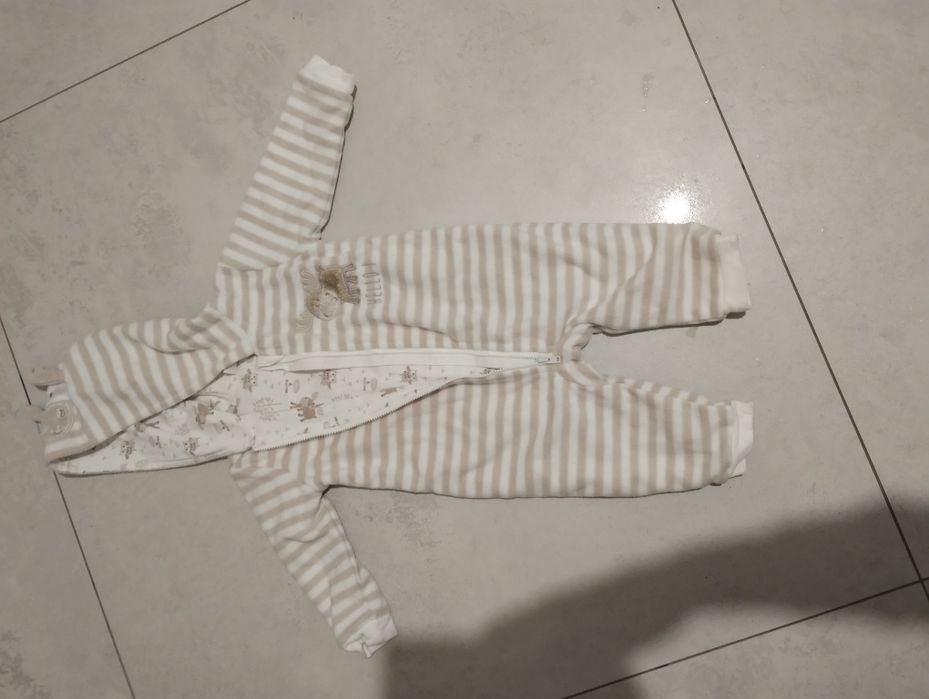 Kombinezon polarowy 6-9 m-cy F&F