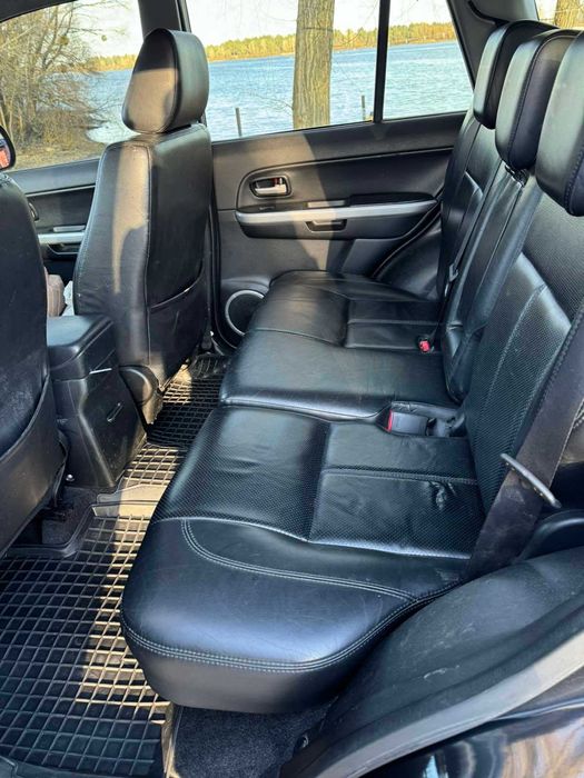 Продаж Авто  Suzuki Grand Vitara 2008р.в. Бензин 2.0.