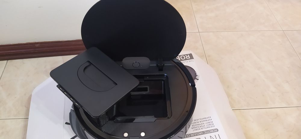 Aspirador robot vacuum