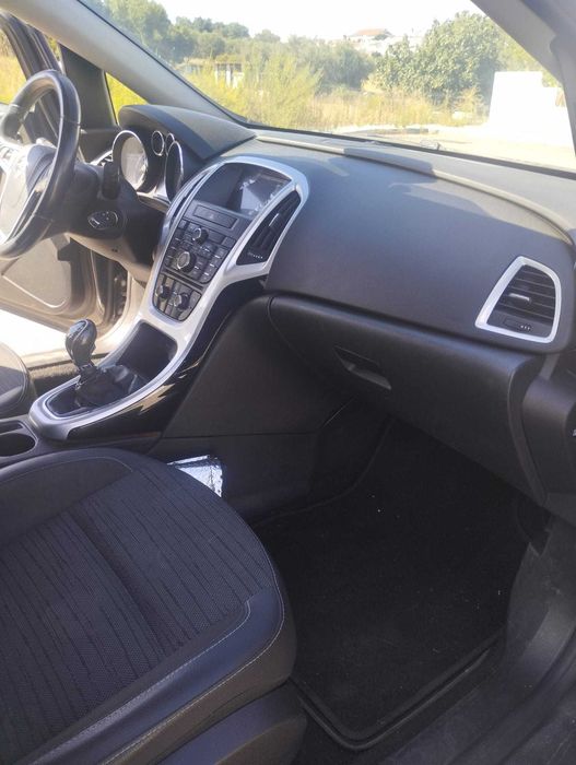 Opel Astra 1.3 CDTI ecoFLEX, 95cv