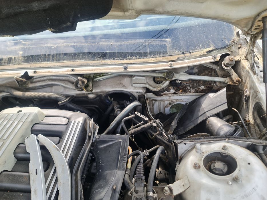 Mechanizm wycieraczek bmw e39 .