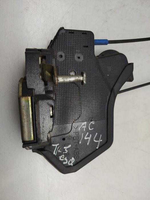 Fechadura / fecho porta trás esquerdo TOYOTA Corolla Verso (ZER_, ZZE1