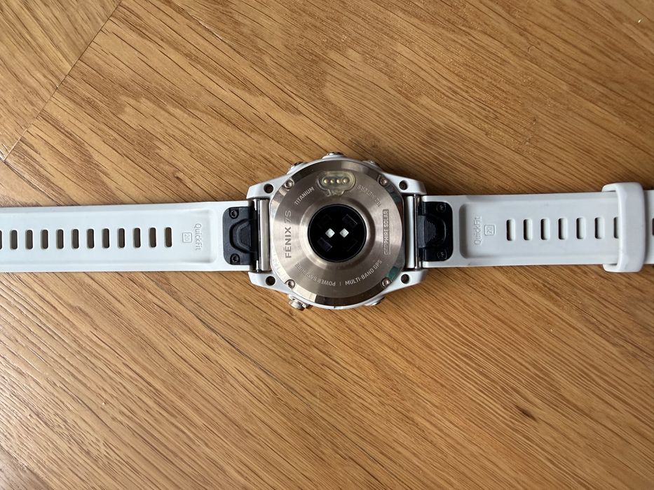 Garmin Fenix 7S Sapphire Solar Gold