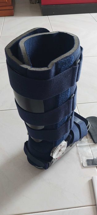 Bota ROM Walker T.M