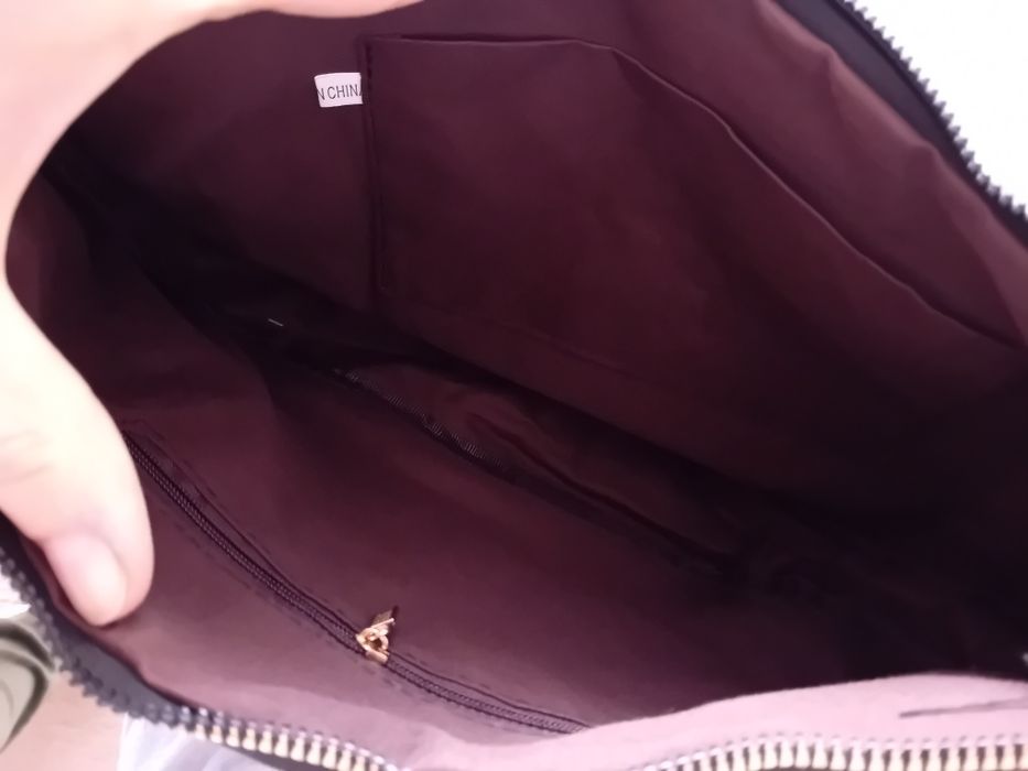 Nowa torebka typu rogal.