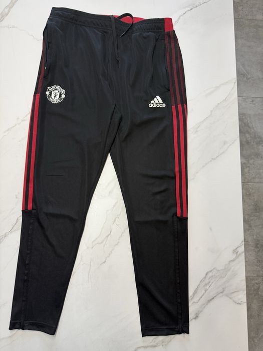 Spodnie sportowe Adidas