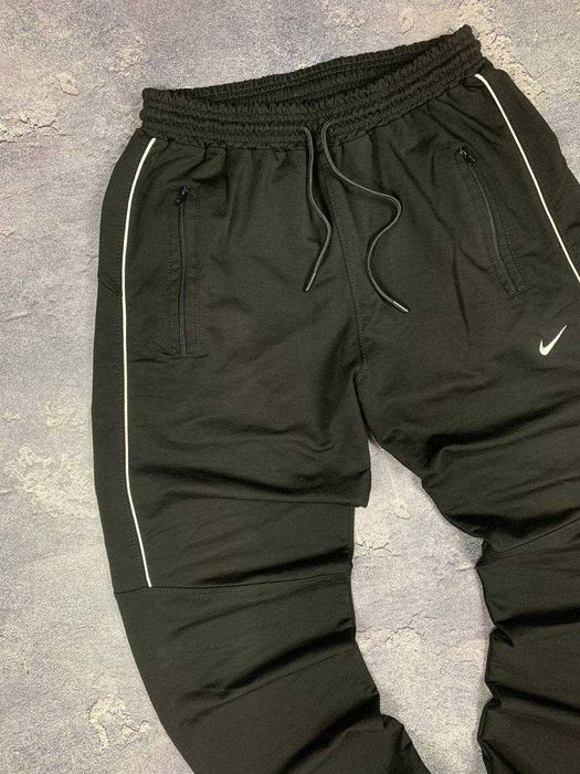Штани Nike Розмір М