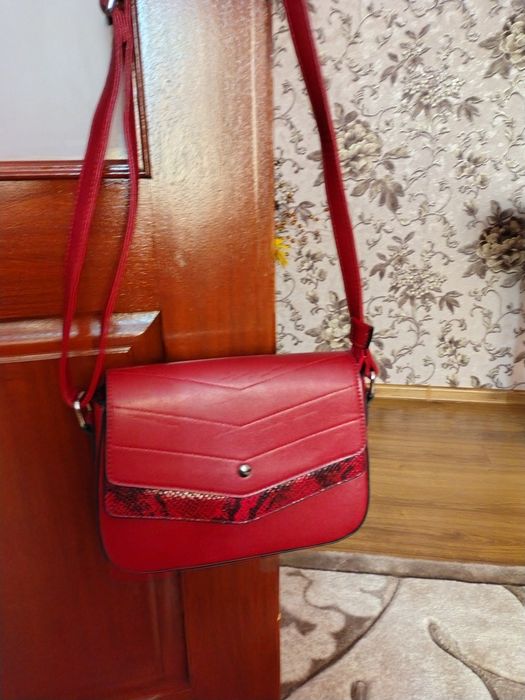 Сумочка жіноча нова