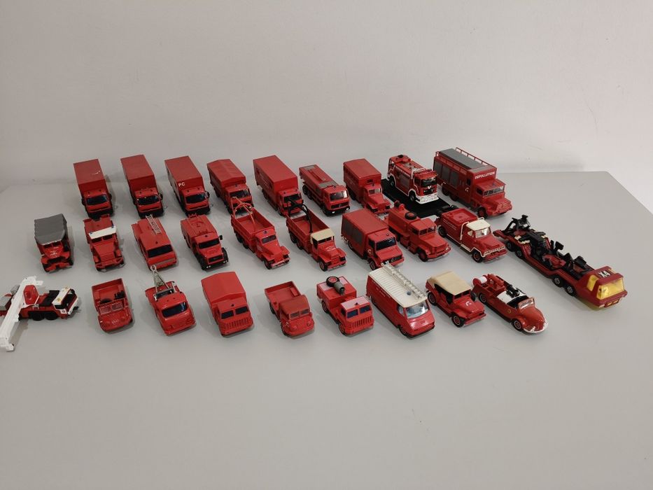 Miniaturas de veículos de bombeiros, escala 1:50 e 1:55