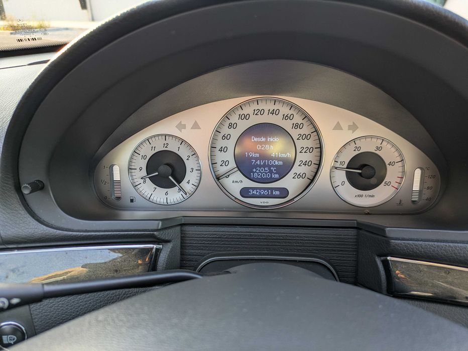 Mercedes E 270 CDI avantgarde