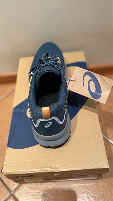 Buty ASICS , model Trail Scout 3