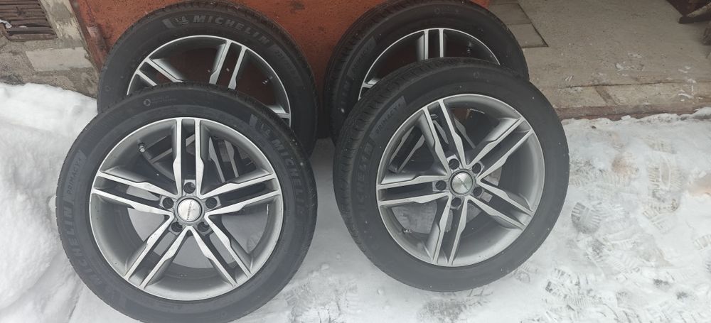 225/50/r17 комплект коліс