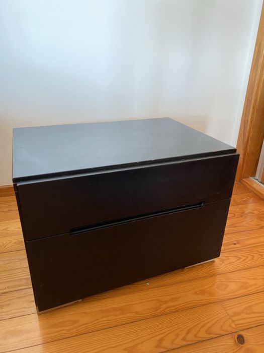 Conjunto de mobilia para quarto preta