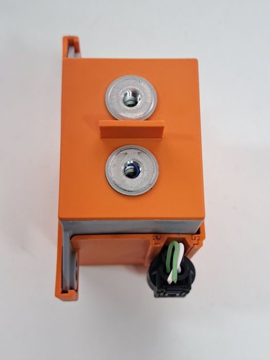 Контактор высоковольтной  батареи V23720-A0002 Mercedes-Benz EQC