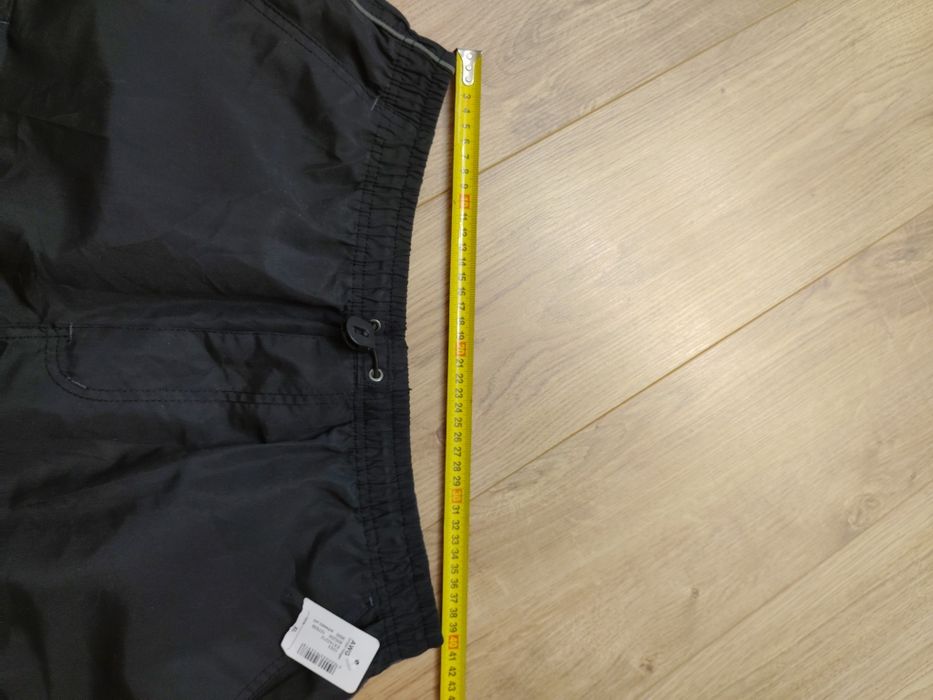 Zestaw ubrań męskich rozmiary L/XL spodenki w kwiaty większe M